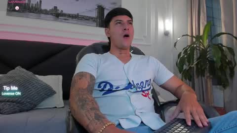 DAMIAN online show from April 2026 10:59:01 AM