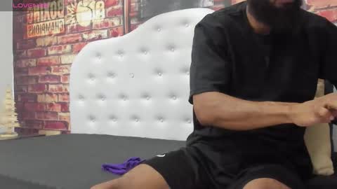 damian_shakur online show from November 2025 12:19:02 PM