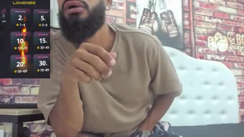Snapshot of damian_shakur chatting on December 2025 11:37:02 AM damian_shakur online show from December 2025 11:37:02 AM