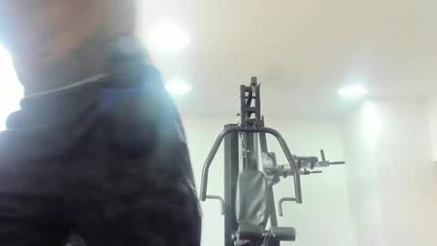Snapshot of damian_shakur chatting on December 2025 12:23:02 PM damian_shakur online show from December 2025 12:23:02 PM