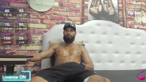 Snapshot of damian_shakur chatting on January 2026 12:10:02 PM damian_shakur online show from January 2026 12:10:02 PM