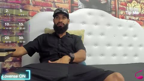 Snapshot of damian_shakur chatting on January 2026 12:11:01 PM damian_shakur online show from January 2026 12:11:01 PM