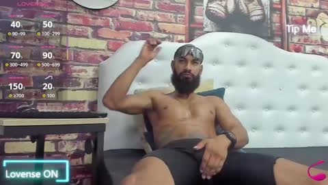 Snapshot of damian_shakur chatting on January 2026 12:32:02 PM damian_shakur online show from January 2026 12:32:02 PM
