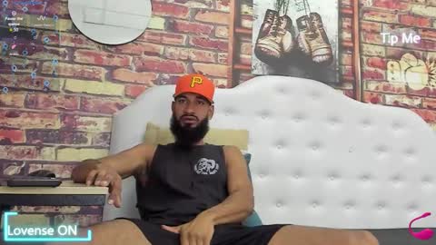 Snapshot of damian_shakur chatting on February 2026 12:14:01 PM damian_shakur online show from February 2026 12:14:01 PM