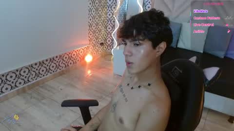 Snapshot of damian_tay chatting on April 2026 12:29:02 PM damian_tay online show from April 2026 12:29:02 PM
