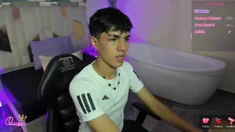 Snapshot of damian_tay chatting on May 2026 07:19:01 PM damian_tay online show from May 2026 07:19:01 PM