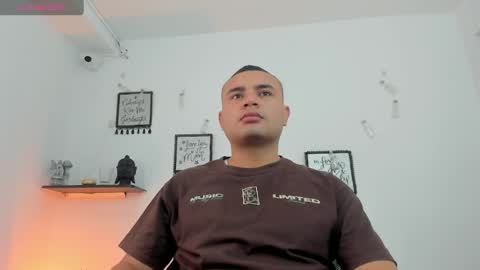 damianblazee online show from May 2026 12:36:02 PM
