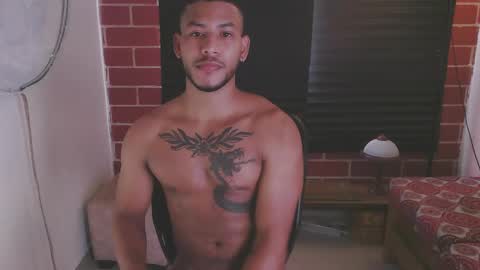 Snapshot of damiann_rees chatting on January 2025 06:52:01 PM instagram damiannreed. online show from January 2025 06:52:01 PM