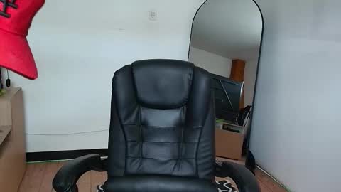 Damon online show from November 2025 06:54:01 PM