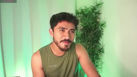 damon_frost online show from April 2026 08:31:02 PM