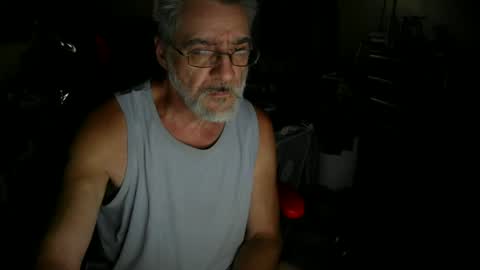 Snapshot of dan137111 chatting on June 2026 12:18:01 PM dan137111 online show from June 2026 12:18:01 PM