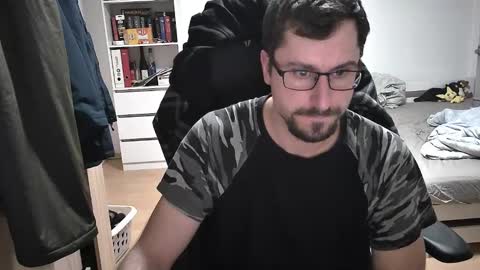 Snapshot of dan_the_man405 chatting on January 2025 07:10:02 PM King Dan online show from January 2025 07:10:02 PM