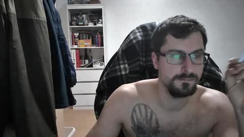 Snapshot of dan_the_man405 chatting on January 2025 07:10:02 PM King Dan online show from January 2025 07:10:02 PM