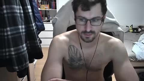 Snapshot of dan_the_man405 chatting on January 2025 08:46:01 PM King Dan online show from January 2025 08:46:01 PM