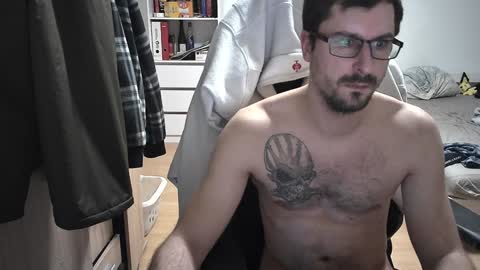 Snapshot of dan_the_man405 chatting on January 2025 07:26:02 PM King Dan online show from January 2025 07:26:02 PM