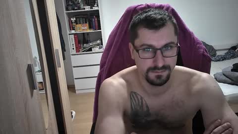 Snapshot of dan_the_man405 chatting on February 2025 07:08:02 PM King Dan online show from February 2025 07:08:02 PM