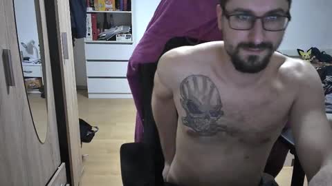 Snapshot of dan_the_man405 chatting on March 2025 07:21:02 PM King Dan online show from March 2025 07:21:02 PM