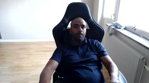 Snapshot of dan_the_man43 chatting on June 2026 04:04:02 PM dan_the_man43 online show from June 2026 04:04:02 PM