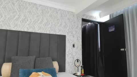 Dana online show from September 2025 04:29:02 PM