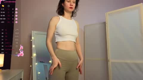 Snapshot of dana_magical chatting on February 2025 08:01:01 AM DANA online show from February 2025 08:01:01 AM