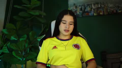 Snapshot of danaa_rousee_ chatting on June 2026 06:17:01 PM Dana Rouse online show from June 2026 06:17:01 PM