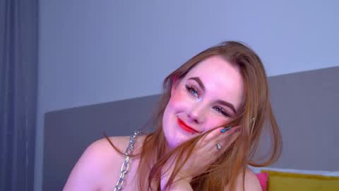 Dana online show from February 2025 10:07:02 PM