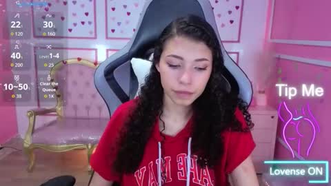 Danatella  online show from December 2025 08:04:01 PM