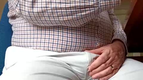 Snapshot of dangermouse2031 chatting on December 2025 01:13:02 AM dangermouse2031 online show from December 2025 01:13:02 AM