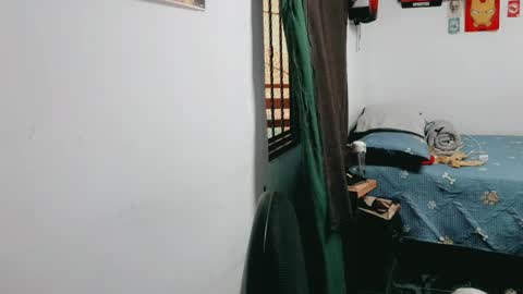 dani y jocelyn online show from April 2026 10:40:02 PM