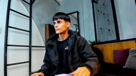 Snapshot of dani_mc chatting on November 2025 11:46:02 AM dani_mc online show from November 2025 11:46:02 AM