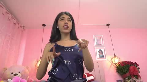   online show from February 2025 04:25:02 PM