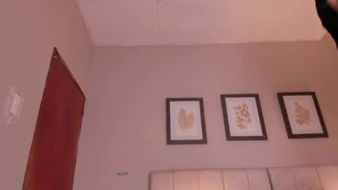 Hi I am Dani online show from May 2026 11:37:02 AM