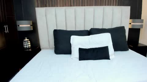 JANE  online show from March 2026 07:17:01 PM