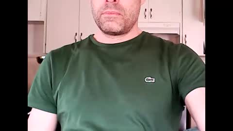 danibig94 online show from April 2026 04:52:01 PM