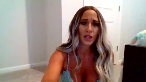 DaniBrass1 online show from May 2026 02:35:02 PM