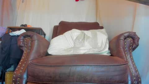 danidollxxx online show from April 2026 02:40:02 AM