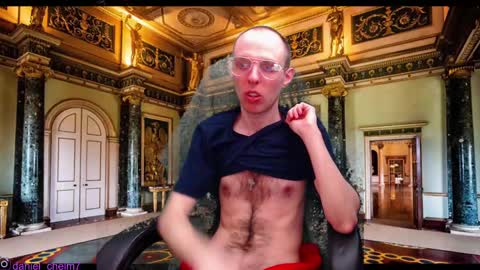 Snapshot of daniel9121 chatting on March 2025 09:10:02 AM Daniel9121 online show from March 2025 09:10:02 AM