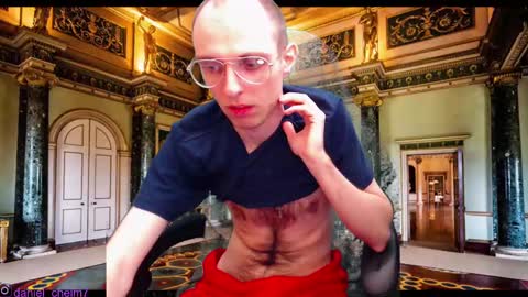 Snapshot of daniel9121 chatting on March 2025 06:43:01 AM Daniel9121 online show from March 2025 06:43:01 AM