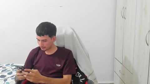 Snapshot of daniel_443 chatting on November 2025 08:29:01 PM DANIEL online show from November 2025 08:29:01 PM