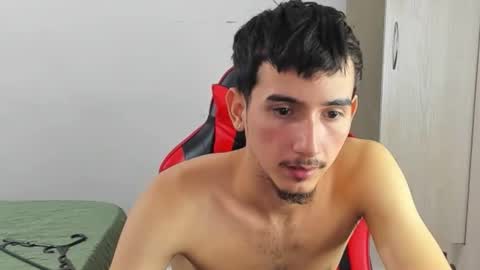 Snapshot of daniel_443 chatting on November 2025 05:21:01 AM DANIEL online show from November 2025 05:21:01 AM