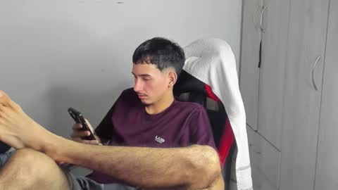 Snapshot of daniel_443 chatting on December 2025 04:20:02 AM DANIEL online show from December 2025 04:20:02 AM