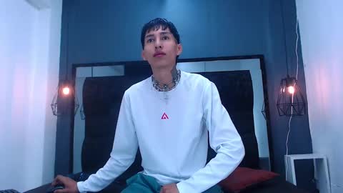 Daniel Delux  online show from October 2025 10:57:02 AM