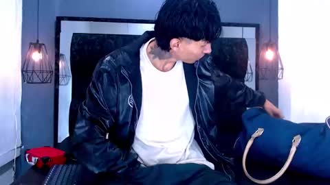 Daniel Delux  online show from December 2025 11:08:02 AM