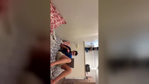 Snapshot of daniel_ice chatting on March 2026 05:08:01 PM Daniel online show from March 2026 05:08:01 PM