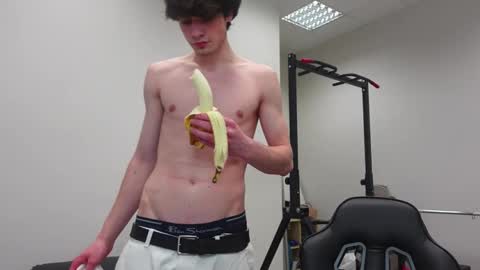 DANIEL SHAWN online show from February 2026 06:26:01 AM