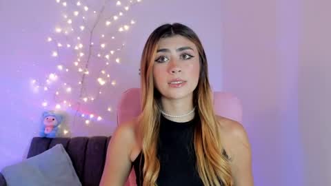 Dani Saenz online show from April 2026 09:07:02 PM