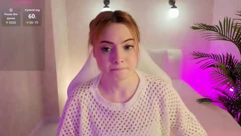 Daniela online show from November 2025 09:19:02 AM