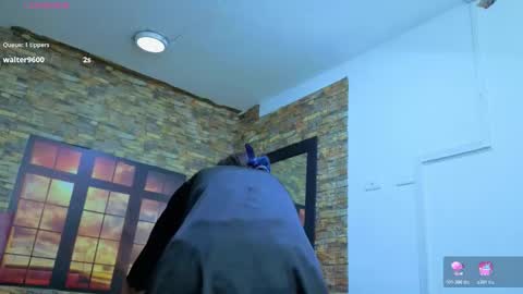 lorena online show from December 2025 09:49:01 AM