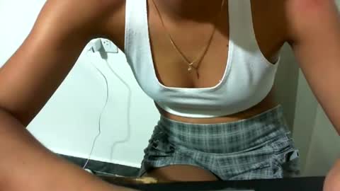danielaa_foxx online show from November 2025 04:18:02 AM