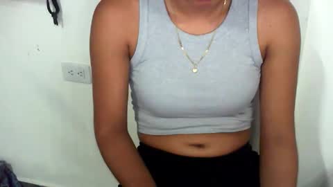 danielaa_foxx online show from November 2025 04:32:02 PM